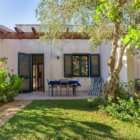 In Mit Terrasse- Gemeinschaftlichem Pool Und Grill By Interhome * Marsala