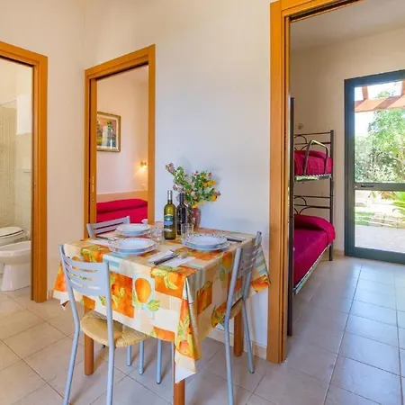 Lejlighed In Mit Terrasse- Gemeinschaftlichem Pool Und Grill By Interhome Marsala