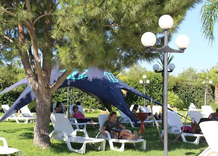 In Mit Terrasse- Gemeinschaftlichem Pool Und Grill By Interhome Lejlighed