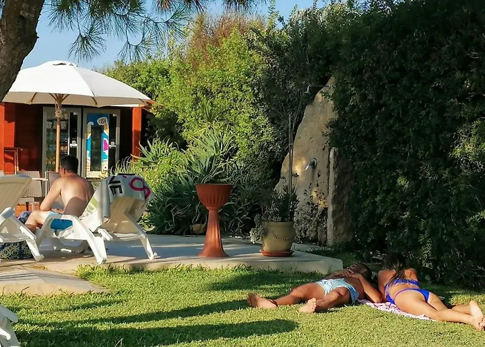 Lejlighed In Mit Terrasse- Gemeinschaftlichem Pool Und Grill By Interhome