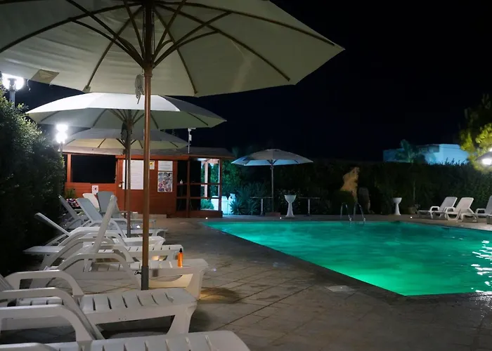 In Mit Terrasse- Gemeinschaftlichem Pool Und Grill By Interhome Lejlighed *