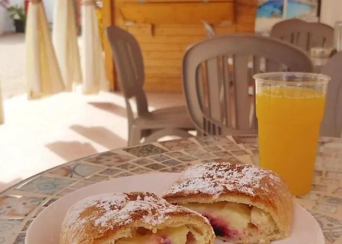 Lejlighed In Mit Terrasse- Gemeinschaftlichem Pool Und Grill By Interhome Marsala